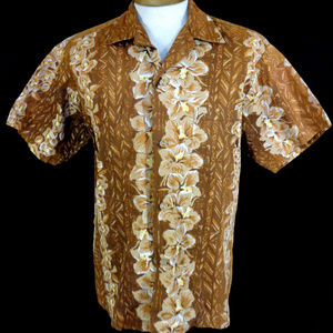 *Sold*  Vintage 50's Hibiscus Hawaiian Shirt